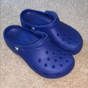 crocs